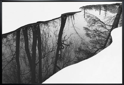 Artwork- Riverside-20X16inches-In White Floating Frame