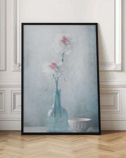  Friendship in Flowers Wall Artwork In Black Floating Frame